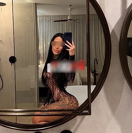 Issabella Luxury - Zürich VIP Escort Bayan